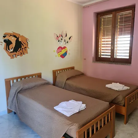 Casa de Férias Cilento House Garden Mirella Poderia